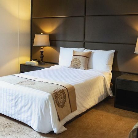 One Pacific Hotel Tamuning Bagian luar foto