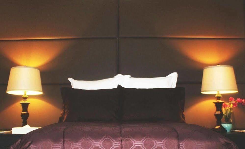 One Pacific Hotel Tamuning Bagian luar foto